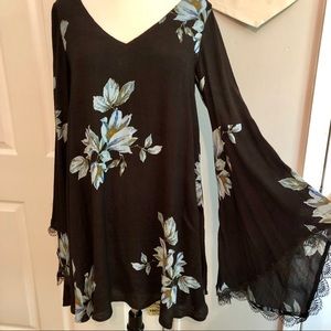 Free People Bell Sleeve Floral Dress XS